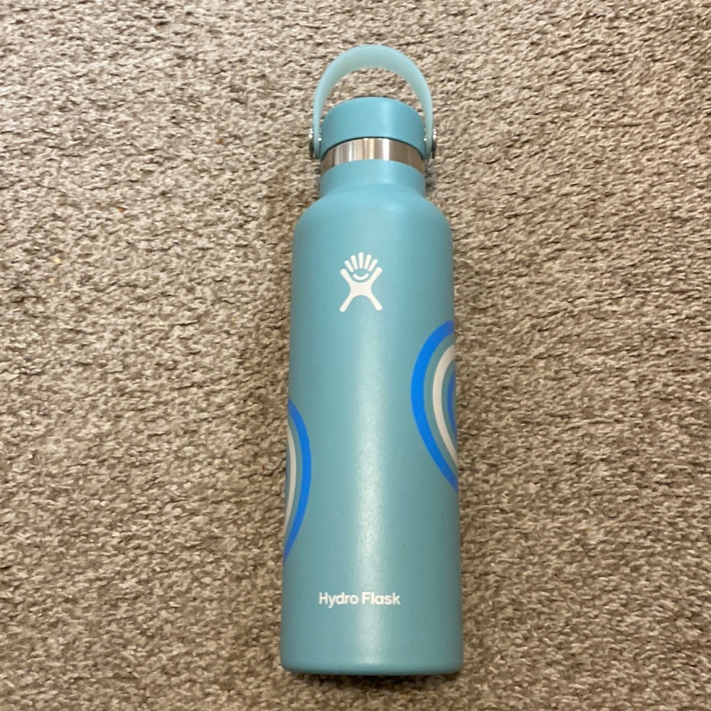 New without tag 21oz limited edition Hydro Flask